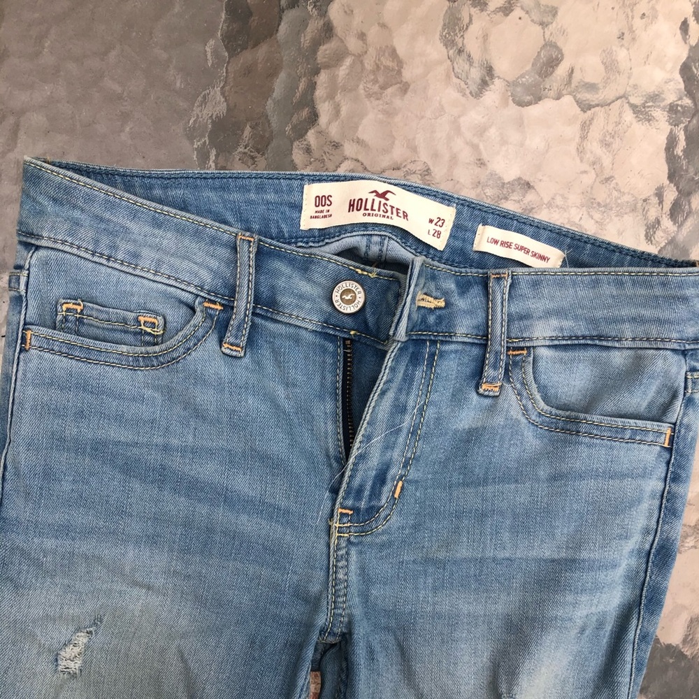 Hollister jeans